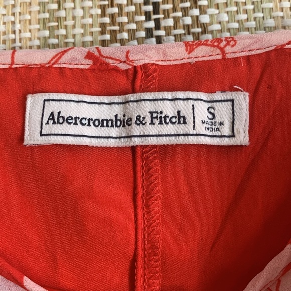 Abercrombie & Fitch Size Small Red Dress Women’s Clothing Summer Dress Fashion - Picture 4 of 4